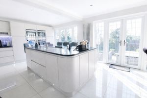 Photo 18- click for photo gallery